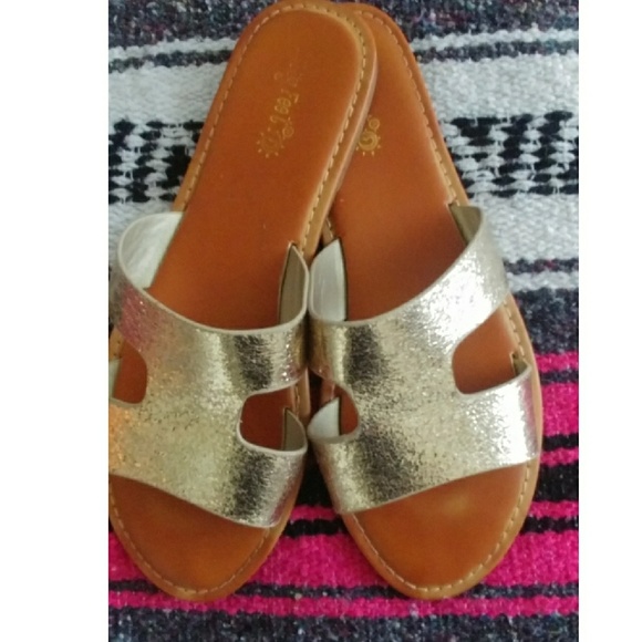 Gold foil slide sandals - Picture 2 of 2